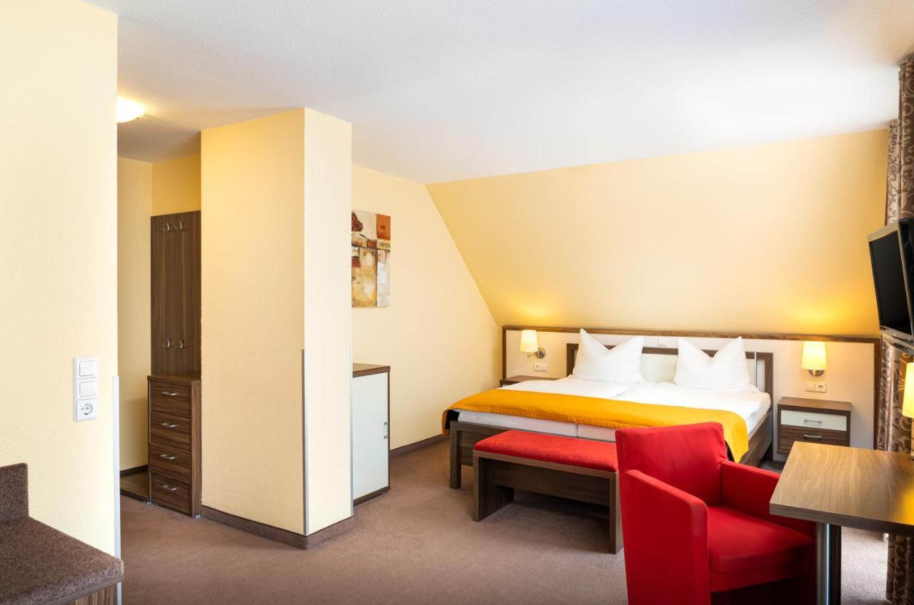 Hotel-Residenz Immenhof Maikammer Exteriör bild