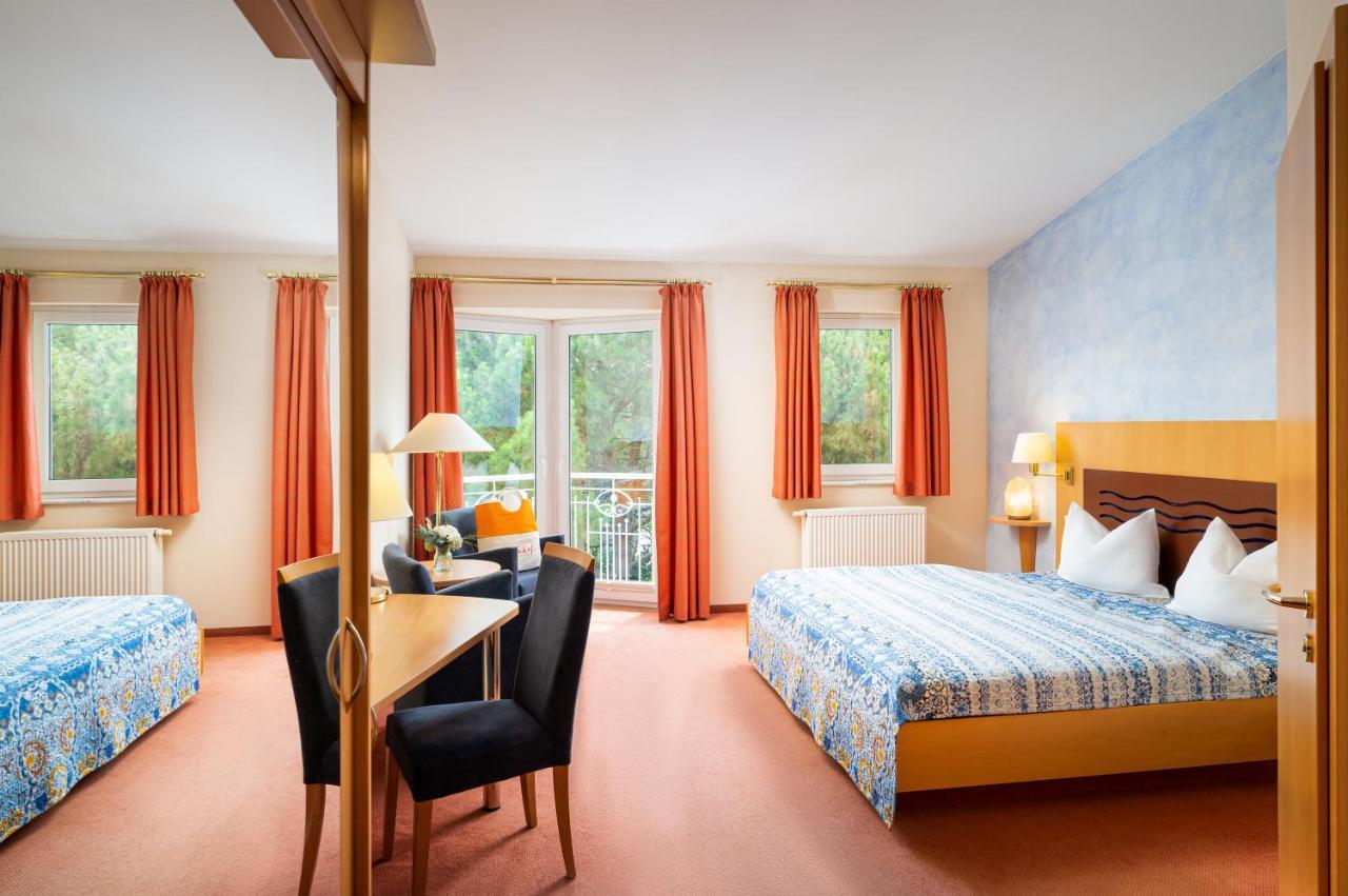 Hotel-Residenz Immenhof Maikammer Exteriör bild
