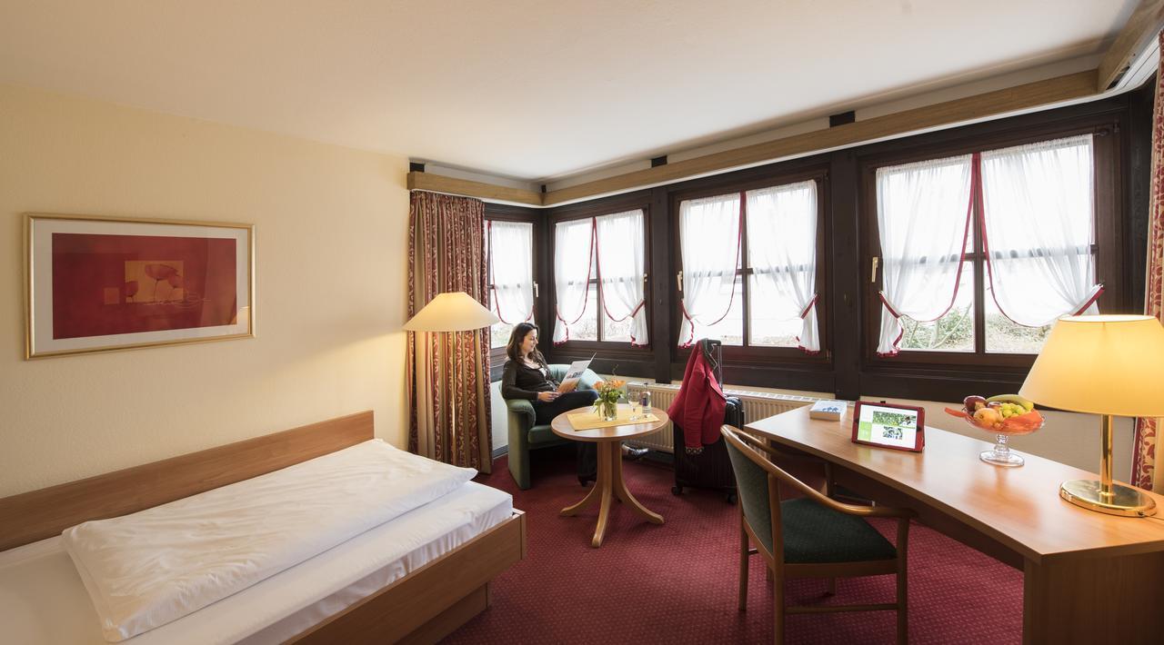 Hotel-Residenz Immenhof Maikammer Exteriör bild